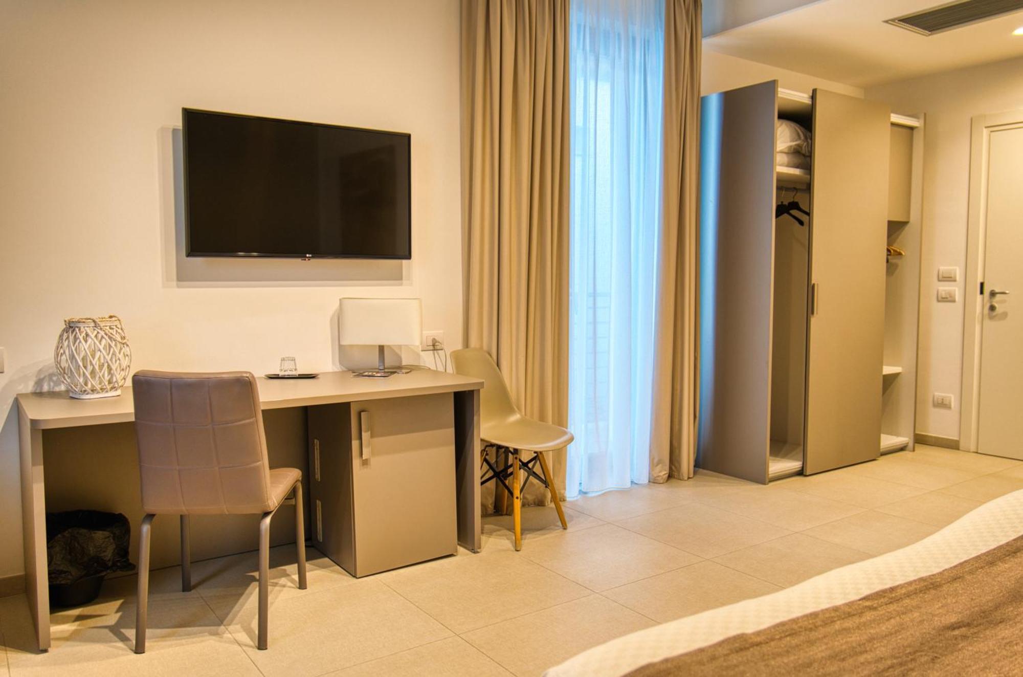 Moma Hotel Wellness & Spa Lavello Buitenkant foto